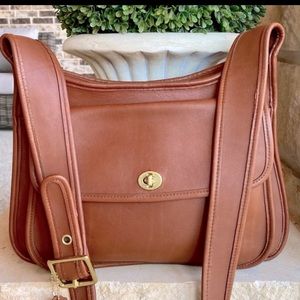 LIKE NEW Coach Vintage Taft 9980 👜British Tan👜